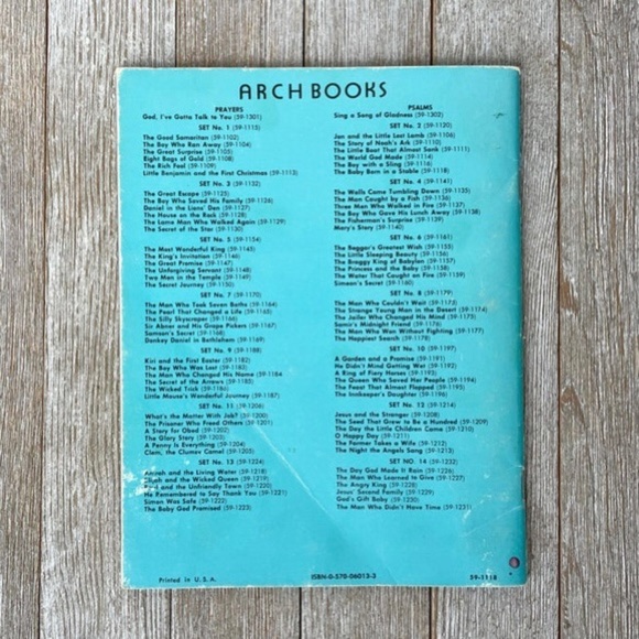 The Baby Born in a Stable Children’s Christmas Book - Picture 3 of 11